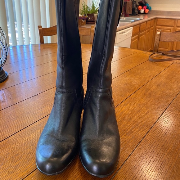 Clarks - Women’s Leather Riding Boot - Picture 2 of 5